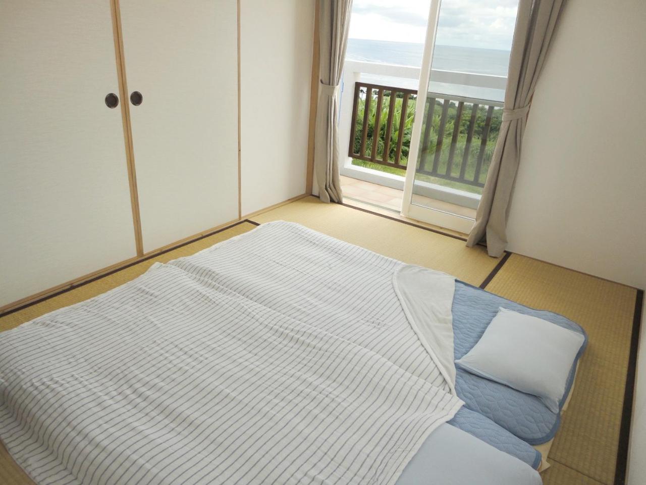 Vacances A La Mer Ishigaki Ishigaki  Екстер'єр фото